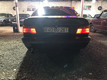 BMW: BMW 3 series: 2 l | 1993 il Sedan — 16
