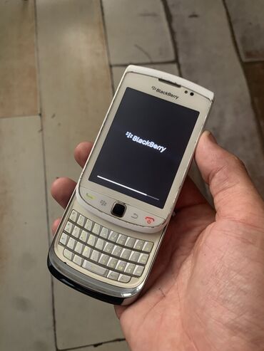 Blackberry Torch 9800, 16 GB, rəng - Ağ
