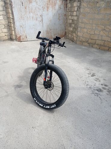 İdman velosipedləri: Islemis satlir 650manat