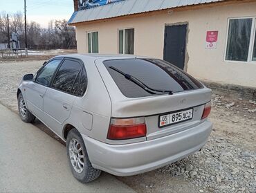 Toyota: Toyota Corolla: 1995 г., 1.3 л, Механика, Бензин, Хэтчбэк