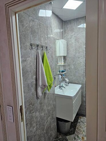 Köhnə tikili: Bakı, 3 otaqlı, Köhnə tikili, m. Xalqlar Dostluğu, 80 kv. m -da lalafo.az — 14 Köhnə tikili: Bakı, 3 otaqlı, Köhnə tikili, m. Xalqlar Dostluğu, 80 kv. m — 14