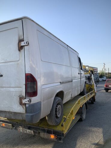 аренда автомобиля на свадьбу: С лебедкой, С частичной погрузкой