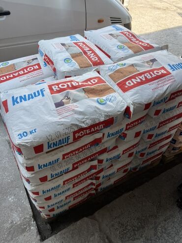 шпаклевание: Штукатурка гипсовая Knauf Rotband в мешках по 30 кг. Предназначена для