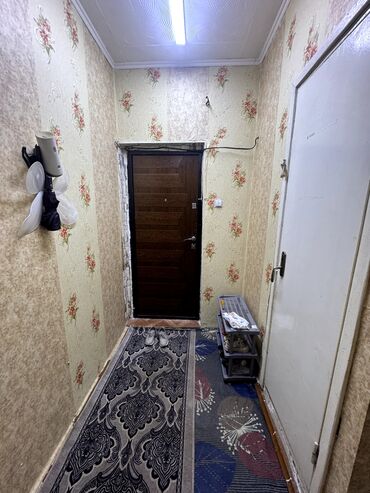 Продажа квартир: 3 комнаты, 64 м² — 2