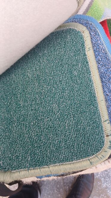 Digər döşəmə materialları: Xalçası, kovrolin və vinil/linoleum örtükləri - Pilləkənlər üçün — 11