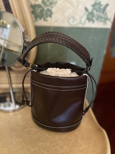 Aksesuarlar: Zara Şık qəhvəyi “bucket” tipli qadın çantası - Material: hamar — 1