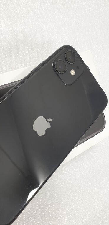 Apple iPhone: IPhone 11, Б/у, 128 ГБ, Space Gray, Наушники, Зарядное устройство, Чехол, 100 %