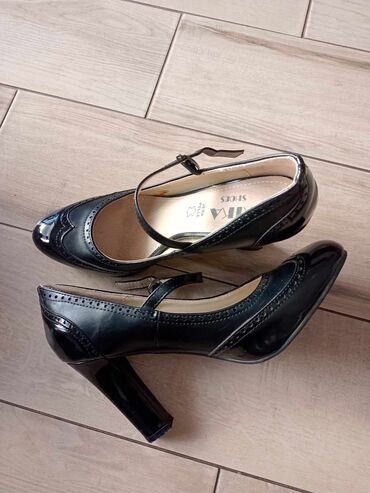 haljinice cipelice za punije: Salonke, 39