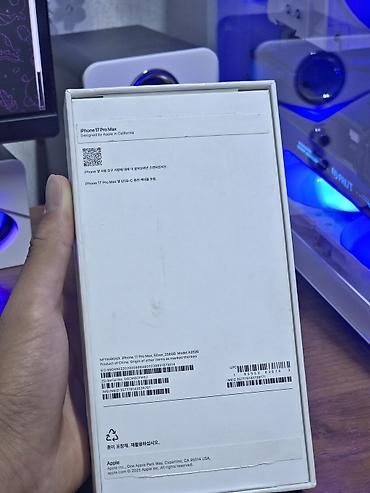 j1 mini: Iphone 17 pro max Silver esim 256 продаётся только коробка — 2