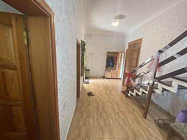 Аренда домов: 198 м², 5 комнат — 4