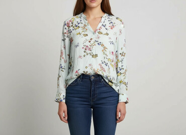 Women: Women's blouse, size 3XL