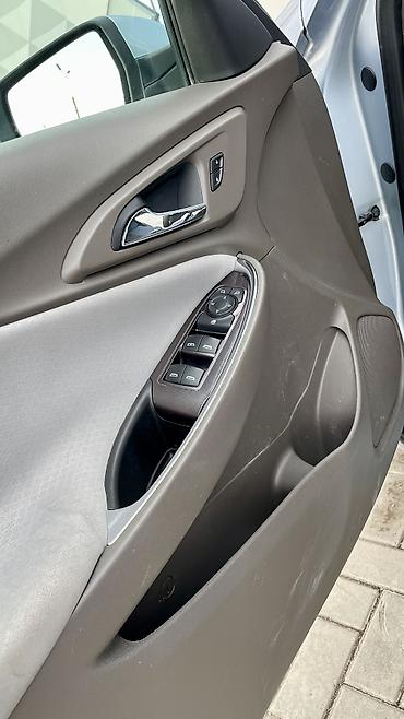 Chevrolet: Chevrolet Malibu: 2018 г., 1.5 л, Типтроник, Бензин, Седан at lalafo.kg — 10 Chevrolet: Chevrolet Malibu: 2018 г., 1.5 л, Типтроник, Бензин, Седан — 10