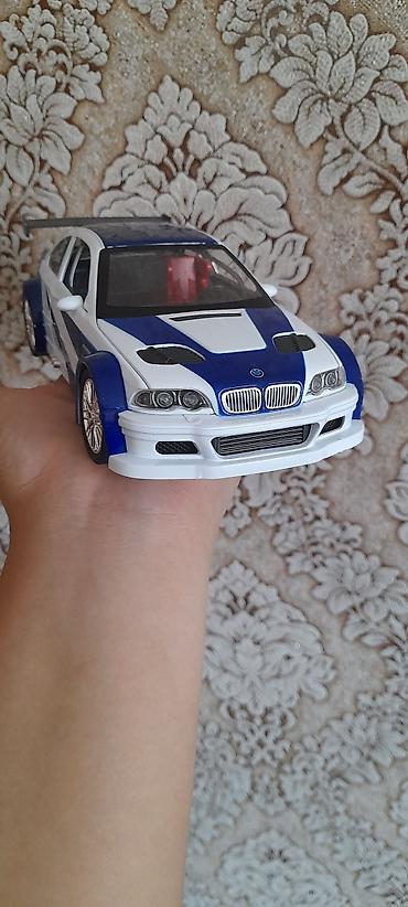 Bmw m3 GTR e46 1:24 Ölçü Yenidir Səsli və İşıqlı Hər yeri açılır Yekə