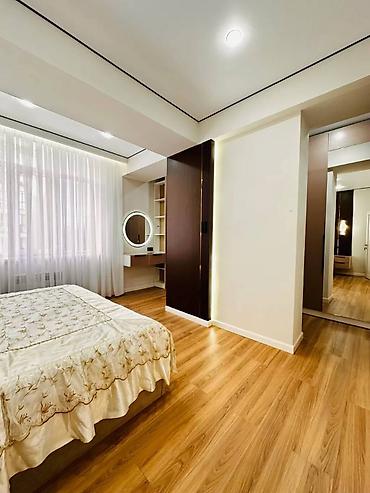 Продажа квартир: 3 комнаты, 79 м², 4 этаж — 1