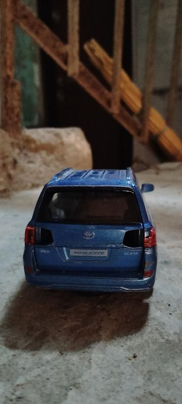 stranger things kinder joy: Məhsul: Oyuncaq model avtomobil – Toyota Land Cruiser (Mini Auto — 2