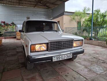 06 masin: VAZ (LADA) 2107: 1.2 l | 2005 il 3738 km Sedan