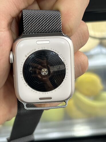 хонор ош: Срочно продаю Apple Watch SE 2 поколения, американец 96 акб Срочно за