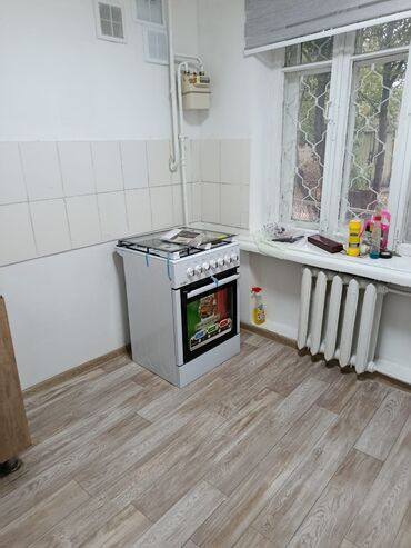 агентство недвижимости бишкек продажа домов: 1 комната, 45 м², Без мебели