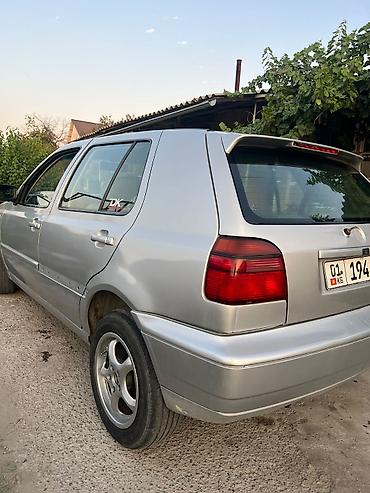 golf b4: Volkswagen Golf: 1994 г., 2 л, Механика, Бензин, Хэтчбэк — 2