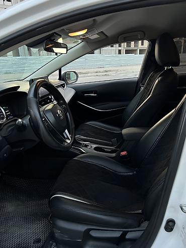 byd e2: Toyota Corolla: 2022 г., 1.8 л, Автомат, Гибрид, Седан — 5