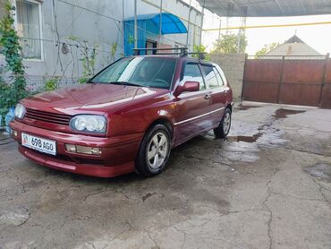 срочно срочно продаю машина: Volkswagen Golf: 1993 г., 1.9 л, Механика, Дизель, Хетчбек
