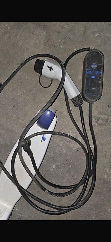c 220: Портативное зарядное устройство для электромобиля (EVSE) с разъёмом — 2