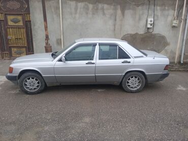 volkswagen 1991: Mercedes-Benz 190: 2 л | 1991 г