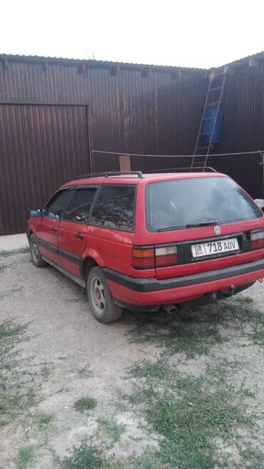 продажа авто в бишкеке и по всему кыргызстану: Volkswagen Passat: 1992 г., 1.8 л, Механика, Бензин, Универсал