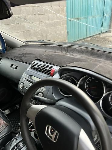 honda git: Honda Fit: 2002 г., 1.3 л, Вариатор, Бензин, Хэтчбэк — 5