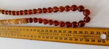 Zərgərlik dəstləri: Dəstə daxildir: Bilərzik, Boyunbağı, 60 g — 8