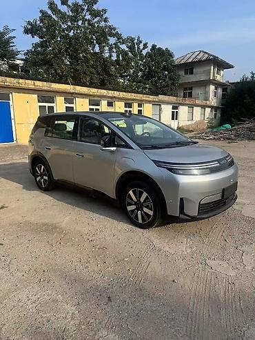 aion v plus 2022: AION NEO — электрический компактвэн/кросс‑MPV Кузов и дизайн - — 6