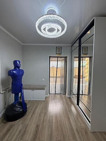 Продажа коттеджей и домов: ✨СРОЧНО 🏡 ПРОДАЕТСЯ ДОМ В АК-ОРДО 📍 Локация: район Ак-Ордо 📐 Площадь — 6