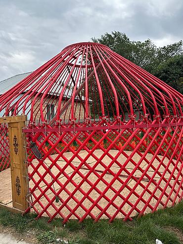 Аренда юрт: Аренда юрты, Каркас Деревянный, 75 баш, Посуда, Самовар, С полом — 2