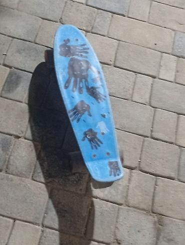 penny board skeytləri: Məhsul: Kruizer tipli plastik skeytbord Xüsusiyyətlər: - Gövdə — 1