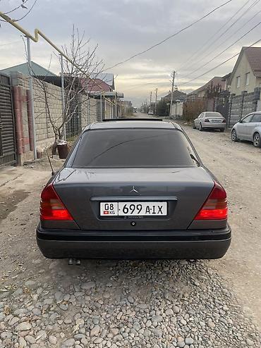 Mercedes-Benz: Mercedes-Benz C-Class: 1994 г., 2 л, Бензин — 3