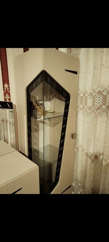 защитный экран для камина: Шкаф