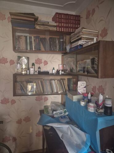 Qonaq otağı dəstləri: İşlənmiş, Servant, Dolab, Jurnal masası, Kredit yoxdur — 14