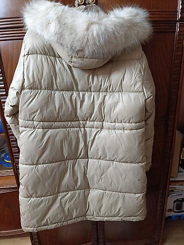 big xxl: Продаю пуховик новый(не подошёл по размеру), бежевый цвет, размер — 4