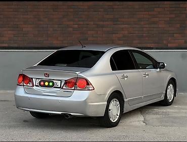 хонда гибрид: Honda Civic: 2008 г., 1.3 л, Автомат, Гибрид, Седан — 6