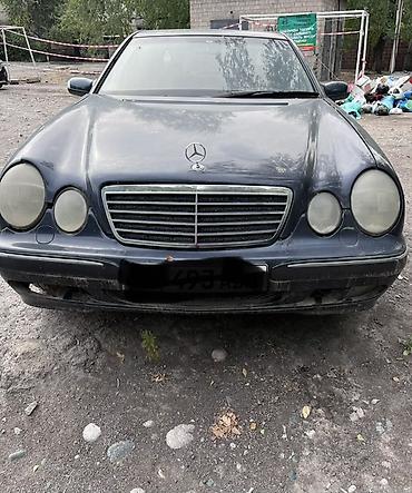Mercedes-Benz E-Class: 2001 г., 2 л, Автомат, Бензин, Седан