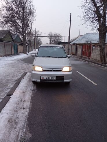 Nissan: Nissan Micra: 2000 г., 1.3 л, Механика, Бензин