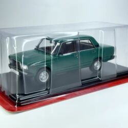 Avtomobil modelləri: Hachette 1/24 ölçüdə avtomobil modelləri.Hamısı blisterin içindədir — 15