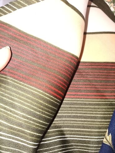 Baş geyimləri: 6 ədəd şal kələğayı Cəmi : 24 Azn.Bir ədədi 4 Azn-dən — 11