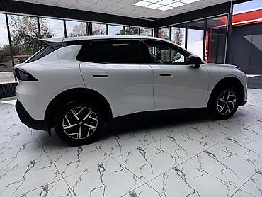 gelly coolray: Changan Qiyuan Q05: 2026 г., Электромобиль, Кроссовер — 3