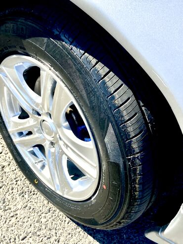 Mercedes-Benz: Mercedes-Benz C 280: 2.8 l | 1995 il Sedan — 10