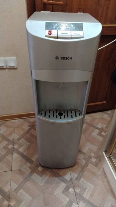 sud ceken masin qiymeti: İdeal vəziyyətdə su dispenseri satıram.Bosch markasıdı.Satılma səbəbi