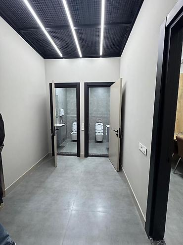 Коммерческая недвижимость: İcarəyə verilir 3 otaqlı ofis 90 m², Gənclik m. Daha 7 şəklə bax — 10