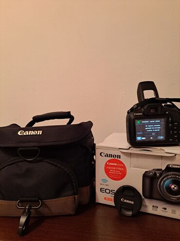 сумки для фотоаппарата canon: Продаю отличный фотоаппарат 📷 Новый вспышка 📸 объектив,сумка,🔋
