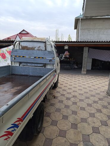 foto muzhskoj odezhdy 2015: Легкий грузовик, Б/у