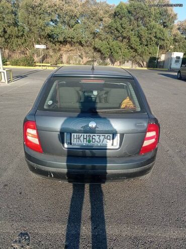 Οχήματα: Skoda Fabia: 1.2 l. | 2004 έ. | 186000 km. Χάτσμπακ